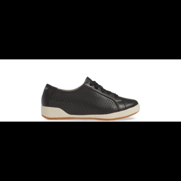 Dansko Orli Leather sneaker - Picture 3 of 11